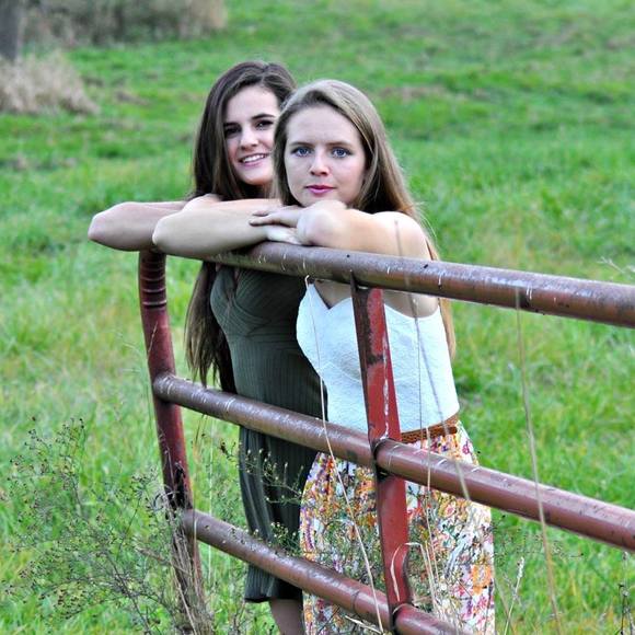 Meet your Posher, Jacquie - Picture 1 of 1